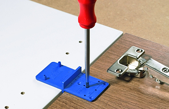 Разметочный шаблон под петли и стяжки MultiBlue